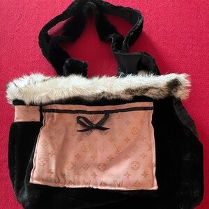 Small dog/cat carry bag/shoulder